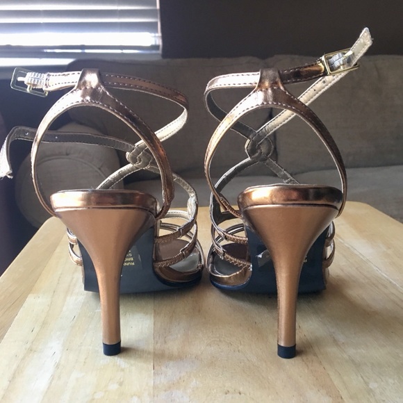 *Size 4* Bronze Strappy Sandals - Picture 3 of 6